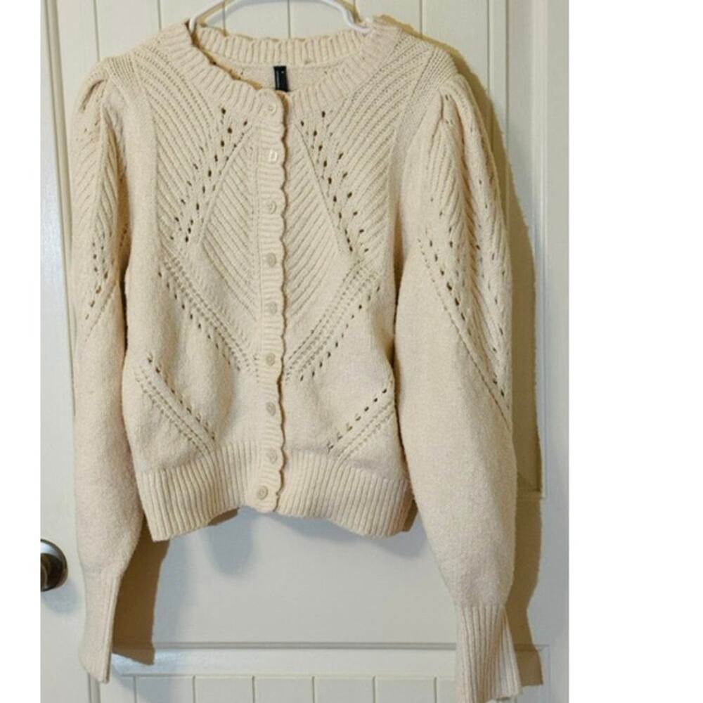 Anthropologie Pointelle Scalloped Cardigan Sweater M - Picture 9 of 10